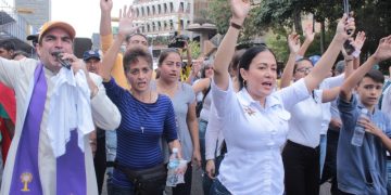 Gobernadora del Táchira peregrinó junto a los tachirenses por la fe, la esperanza y la vida