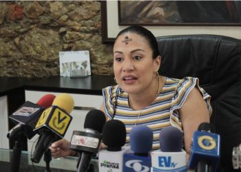 Para Laidy Gómez situación de frontera dejó de ser una crisis y se convirtió en “emergencia humanitaria”