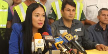 Gobernadora Laidy Gómez llama a comunidades de San Josecito no impedir el paso de camiones hacia el vertedero