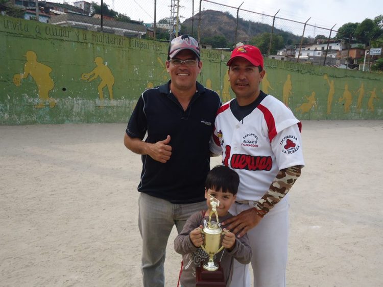 Homenajearon al gran “Maguila” Segovia