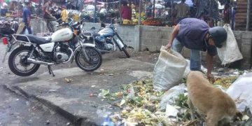 Mercado de buhoneros sigue igual después de 5 meses