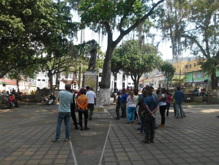 Estatua Pedestre del Libertador Simón Bolívar será restituida respetando “La pátina del tiempo”
