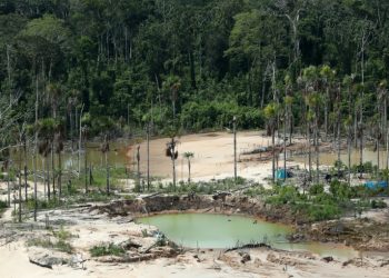 Perú instala bases militares en la Amazonía
