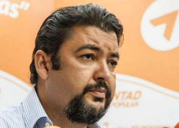 Jefe del despacho de Guaidó, Roberto Marrero es detenido por el Sebin