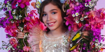 Rebeca I es la Reina de hadas de los carnavales del Country Club Trujillo  