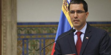 Canciller Arreaza: no podemos tener traidores en Unasur