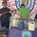 Detienen a supuesto “gasolinero” por transportar Recipientes con  combustible ocultos en un jeep