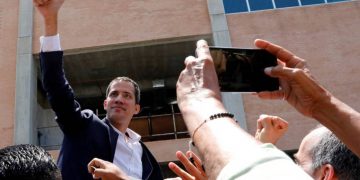 Reunión con Sindicatos y más movilizaciones: en la hoja de ruta que marca Guaidó