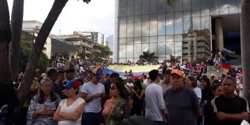 Venezolanos salieron a las calles para protestar contra Maduro #12Marzo