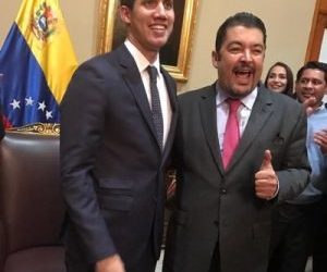 Oposición denuncia detención de Roberto Marrero