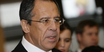 Canciller ruso acusa a EEUU de «organizar un golpe de Estado» en Venezuela
