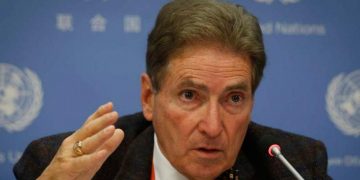 Alfred de Zayas: Crisis en Venezuela es provocada de forma “completamente artificial” por EEUU
