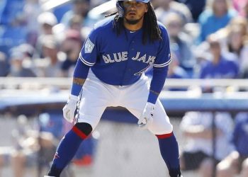 Freddy Galvis jonroneó en su juego 330 consecutivo