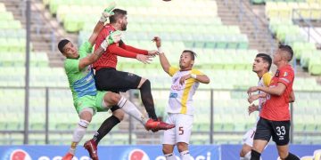 Valiente aún no da el paso