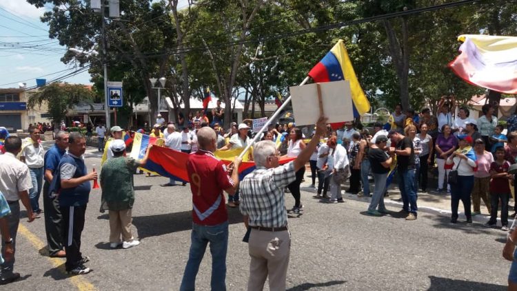 Dirigentes y militantes del Frente Amplio Venezuela tomaron las calles de Rafael Rangel