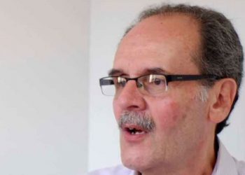Enrique Ochoa Antich exige a AD y UNT hablar sobre comportamiento de Guaidó