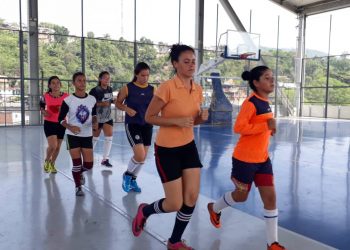 Futsala femenino trabaja en su relevo