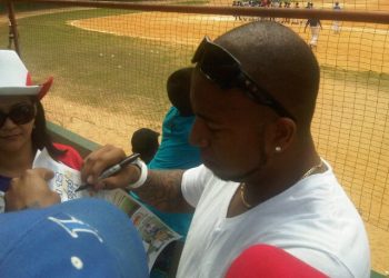 Liga Bolivariana en homenaje a Castillo y Valbuena
