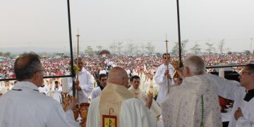 Misa Crismal de la Diócesis de San Cristóbal: ¡Aquí Estamos! para renovar nuestros compromisos