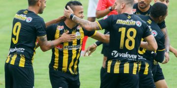 Aurinegros en “zona segura”