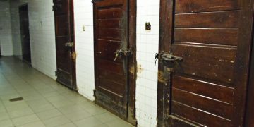 Sin lavandería y sin cocina para pacientes y empleados