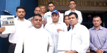 Denuncian ante el Ministerio Público pintas del ELN y amenazas con panfletos en Rubio