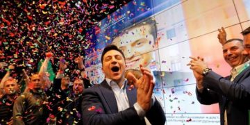 Ucrania tiene nuevo presidente: Zelenski gana con un 73,20 % de los votos