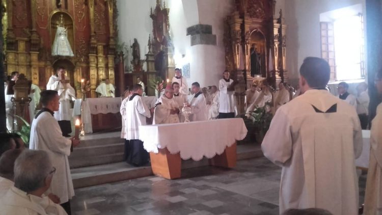 Celebrada Misa Crismal en Trujillo