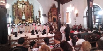 En Semana Santa, el pueblo elevó una oración de auxilio ante Dios
