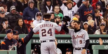 Cabrera llega a 560 dobles y se acerca a Bob Abreu