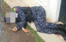 Muere oficial de PNB durante enfrentamiento Con dos detectives del Cicpc en via a El Valle