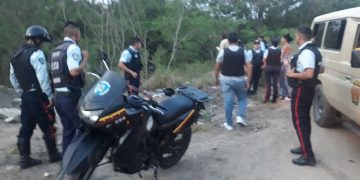 Sicarios motorizados mataron a un hombre y su hijo en Ureña