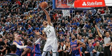 Bucks arrollan a Pistons y jugarán contra Celtics