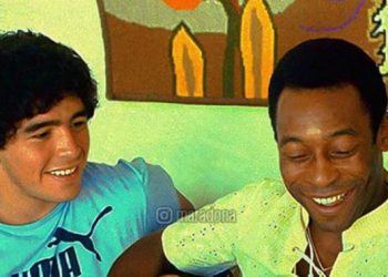 Maradona apoya a Pelé y Conmebol lo honra 