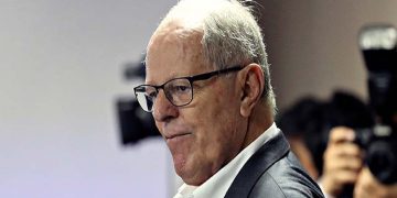 Expresidente peruano Kuczynski fue hospitalizado de urgencia