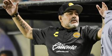  Maradona penalizado por hablar de Maduro y Trump