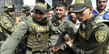 Colombia toma drástica decisión sobre militares venezolanos
