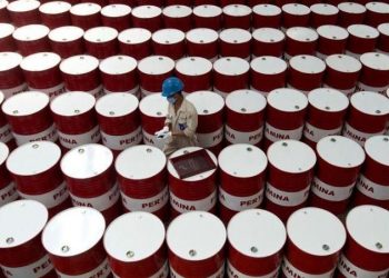 Rusia y OPEP podrían abandonar pacto petrolero para pelear cuota de mercado, afirma ministro ruso