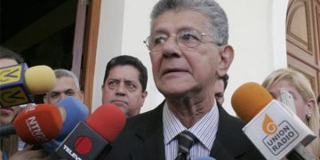 Ramos Allup: Solo la AN tiene facultad de allanar inmunidad parlamentaria