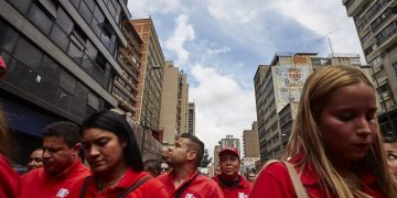Extienden el horario laboral de forma indefinida de 8 a 2 pm