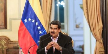 Maduro propone adelantar elecciones legislativas previstas para 2020