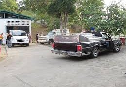 Fapet liquida a dos hombres