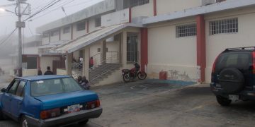 Basura en pleno centro de Sabana de Mendoza