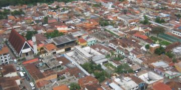 Boconeses celebran 456 años de virtudes y anhelos