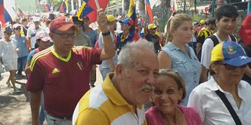 Colonenses sintieron aires de libertad en la marcha del 1ro de mayo