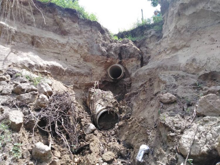 En peligro viviendas de San Alejo de Sabana de Mendoza