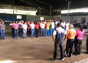 Inaugurados laborales de dominó y bolas criollas en Boconó