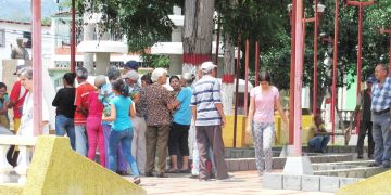 Jornada plan “Chamba Mayor” en la plaza Bolívar