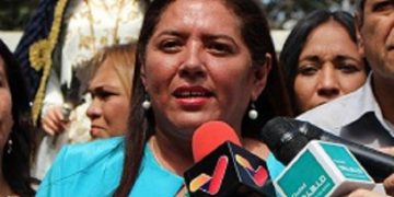 Luz del Valle Castillo: Clet deplora intento de golpe de Estado en Venezuela