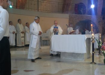 Monseñor Moronta denunciará  a Iris Varela por calumnia